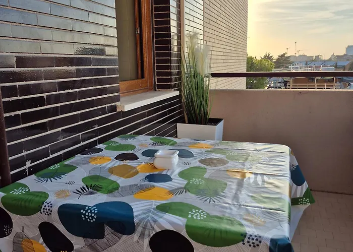 Lejlighed Room125 Rom